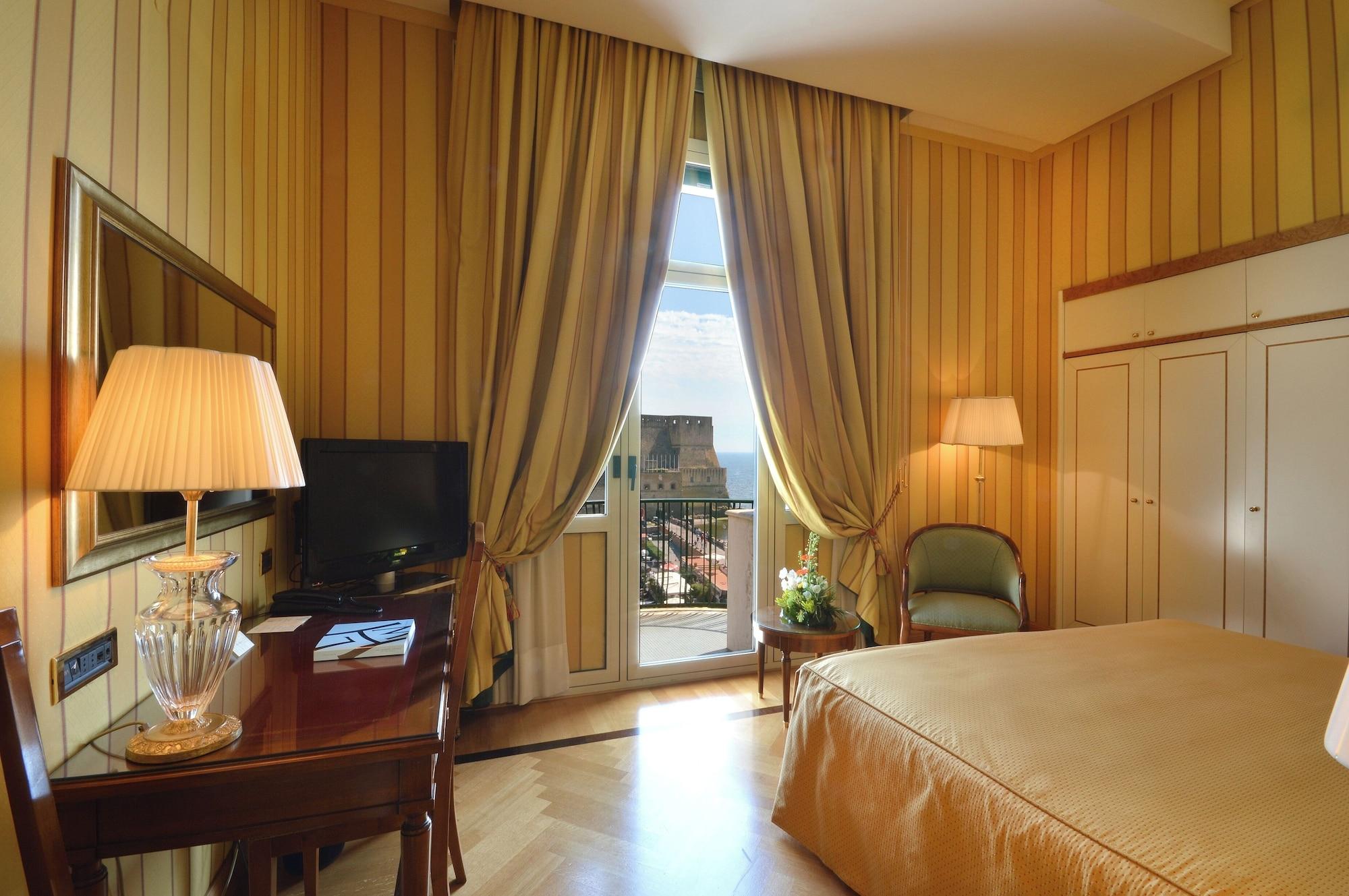 Habitación Grand Hotel Vesuvio