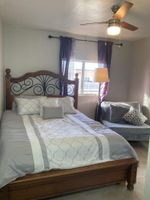 Alquiler Vacacional - Experience Alhambra living near Grand Canyon University.