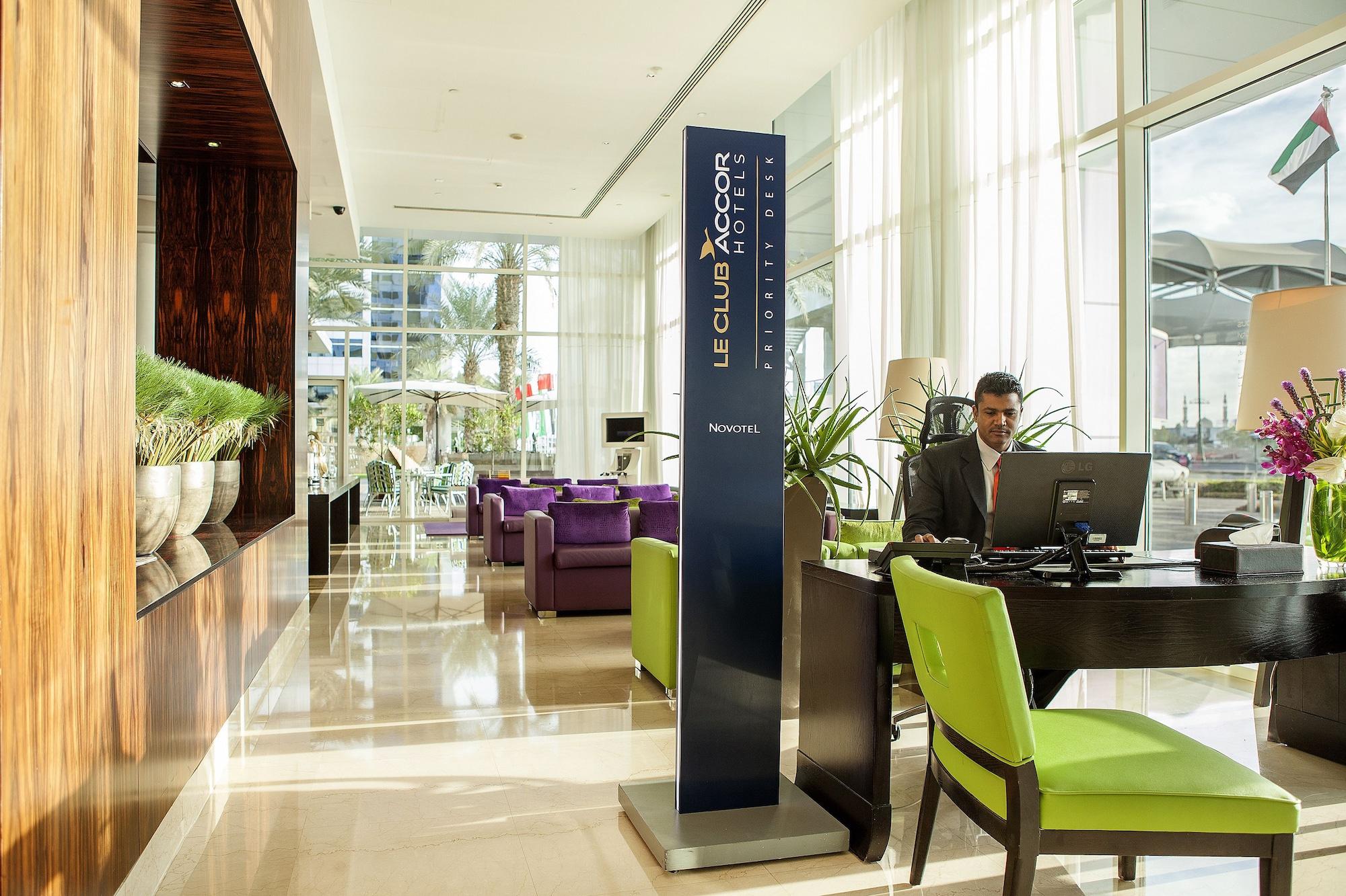 Vista Lobby Novotel World Trade Centre