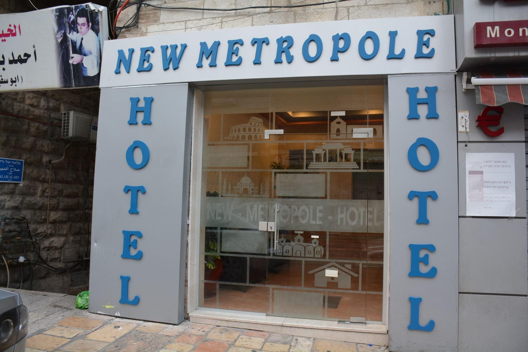 Varios New Metropole Hotel