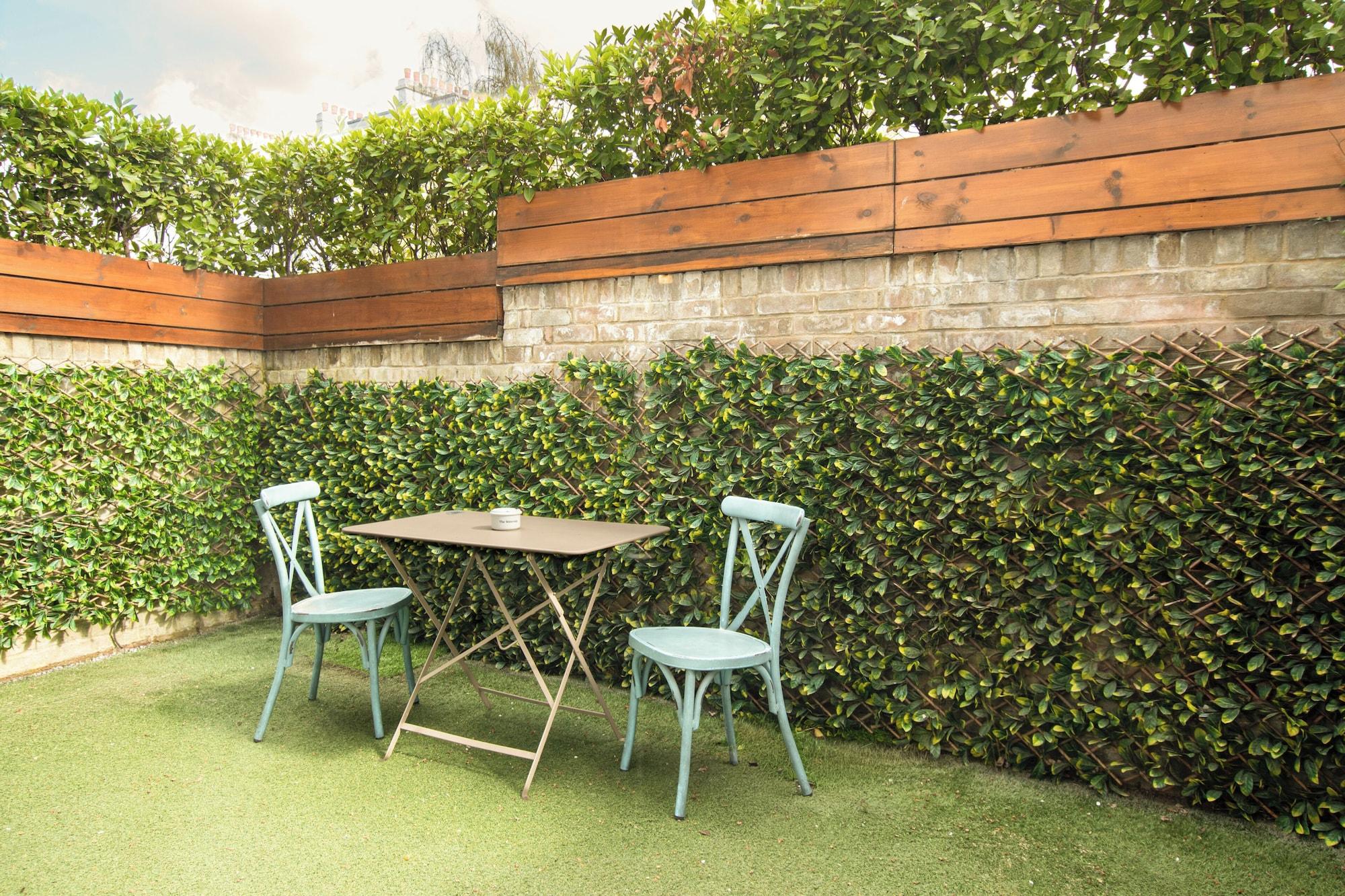 Restaurant The Waterway Pub and Rooms