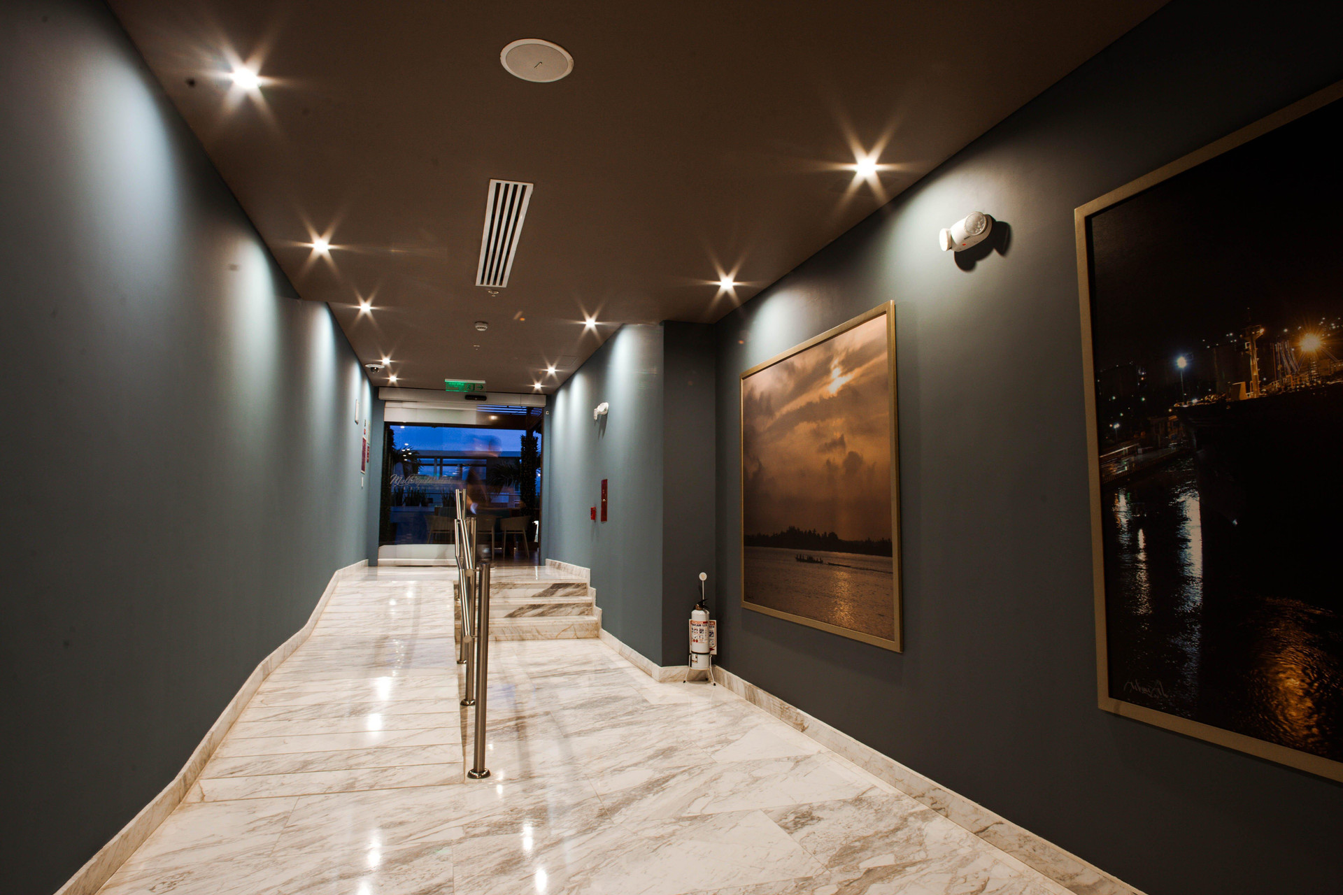 Vista Lobby Crowne Plaza Barranquilla by IHG
