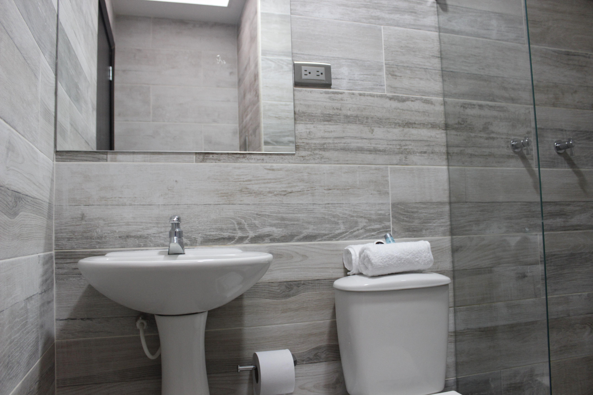 Baño Ayenda Ruta 65 1429