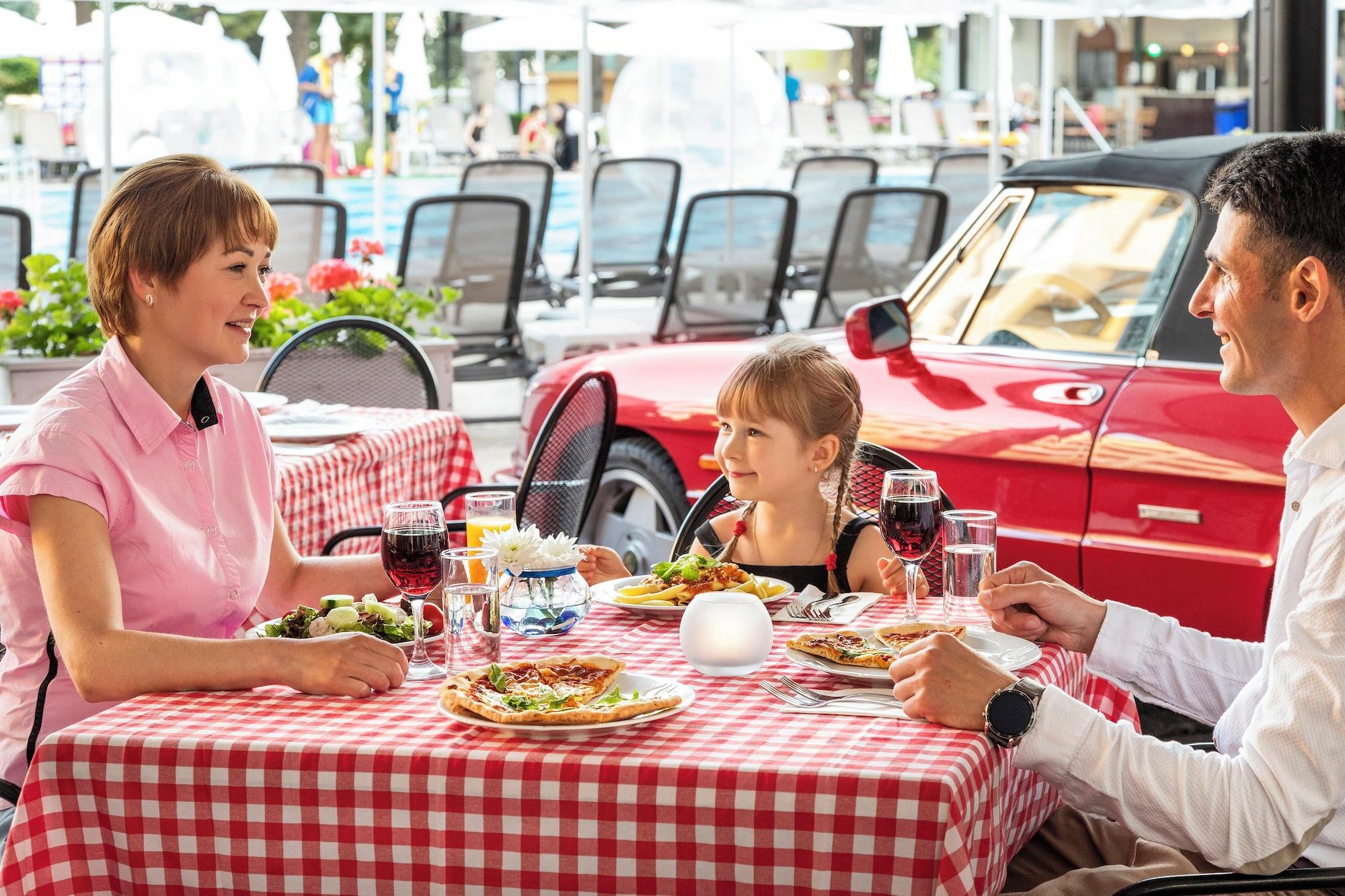 Restaurant Sol Nessebar Bay - All Inclusive