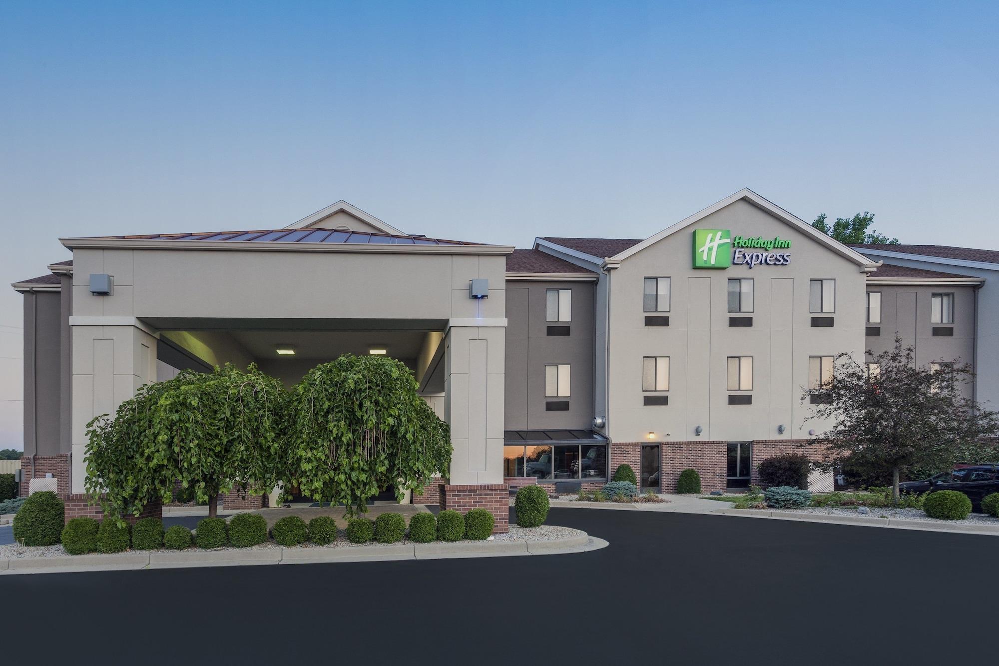 Vista Exterior Holiday Inn Express Hotel & Suites Dayton West - Brookville by IHG