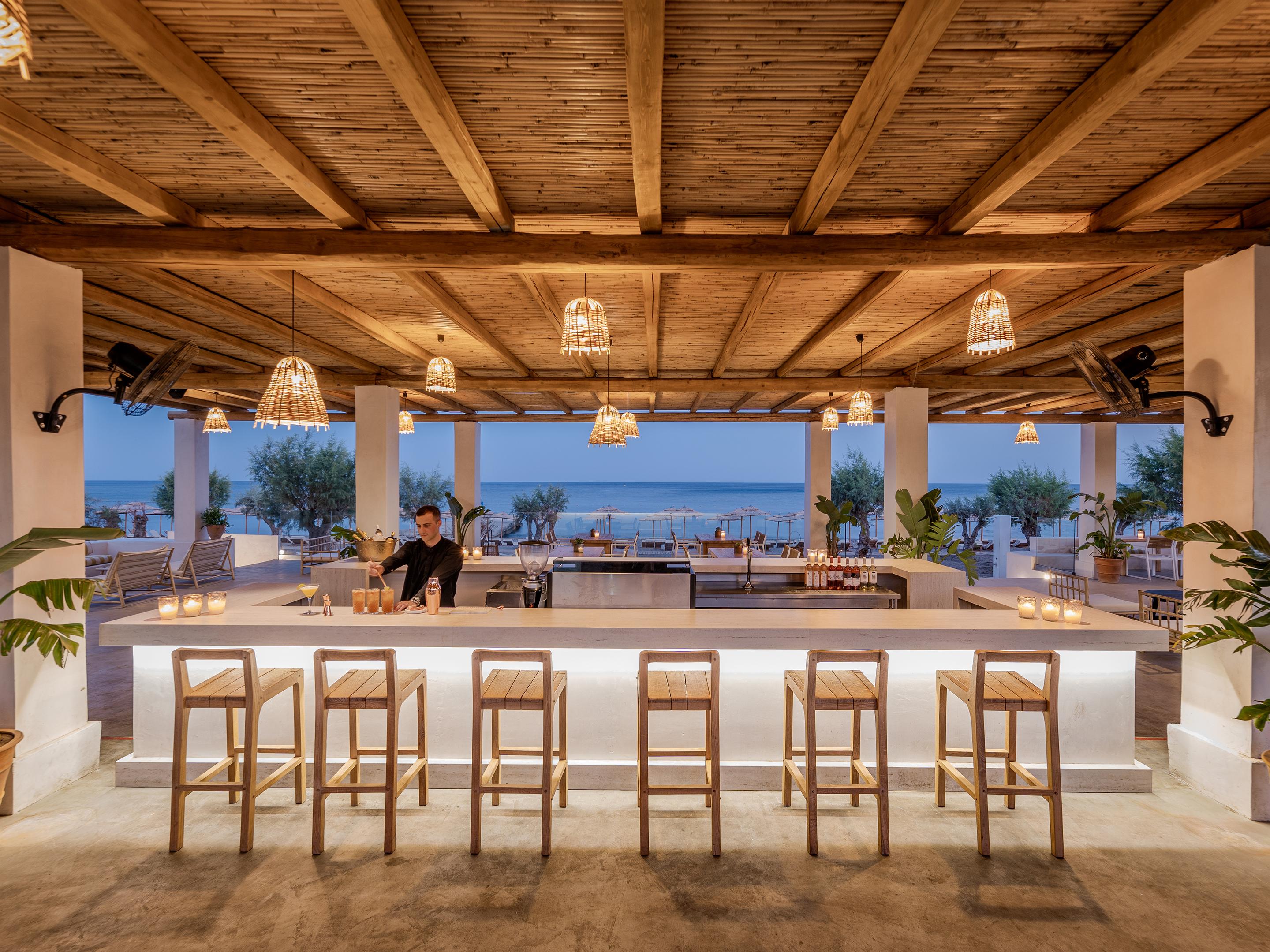 Bar/Salón Grecotel LUXME Dama Dama