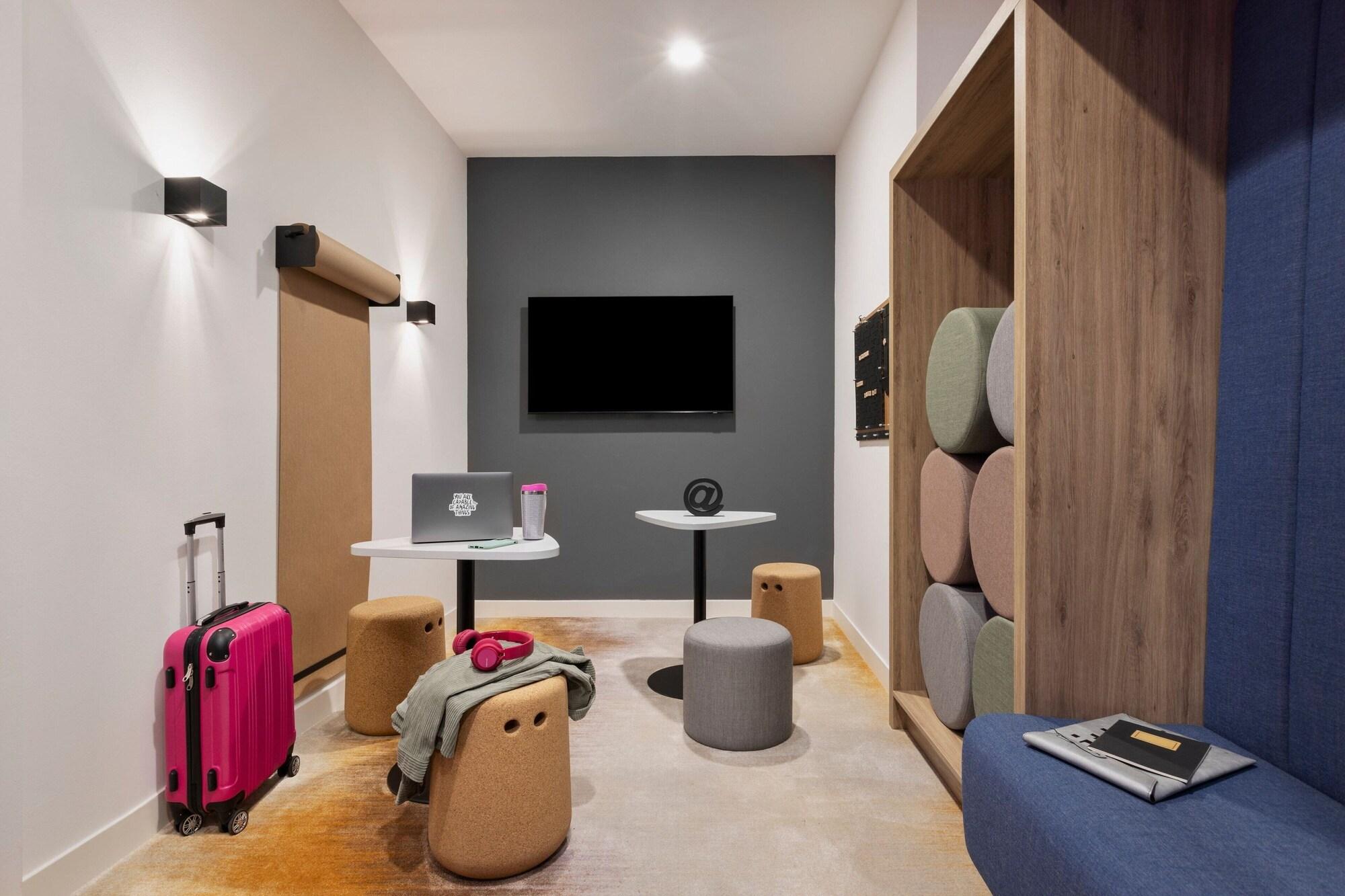 Sala de Reuniones Moxy Vienna City East
