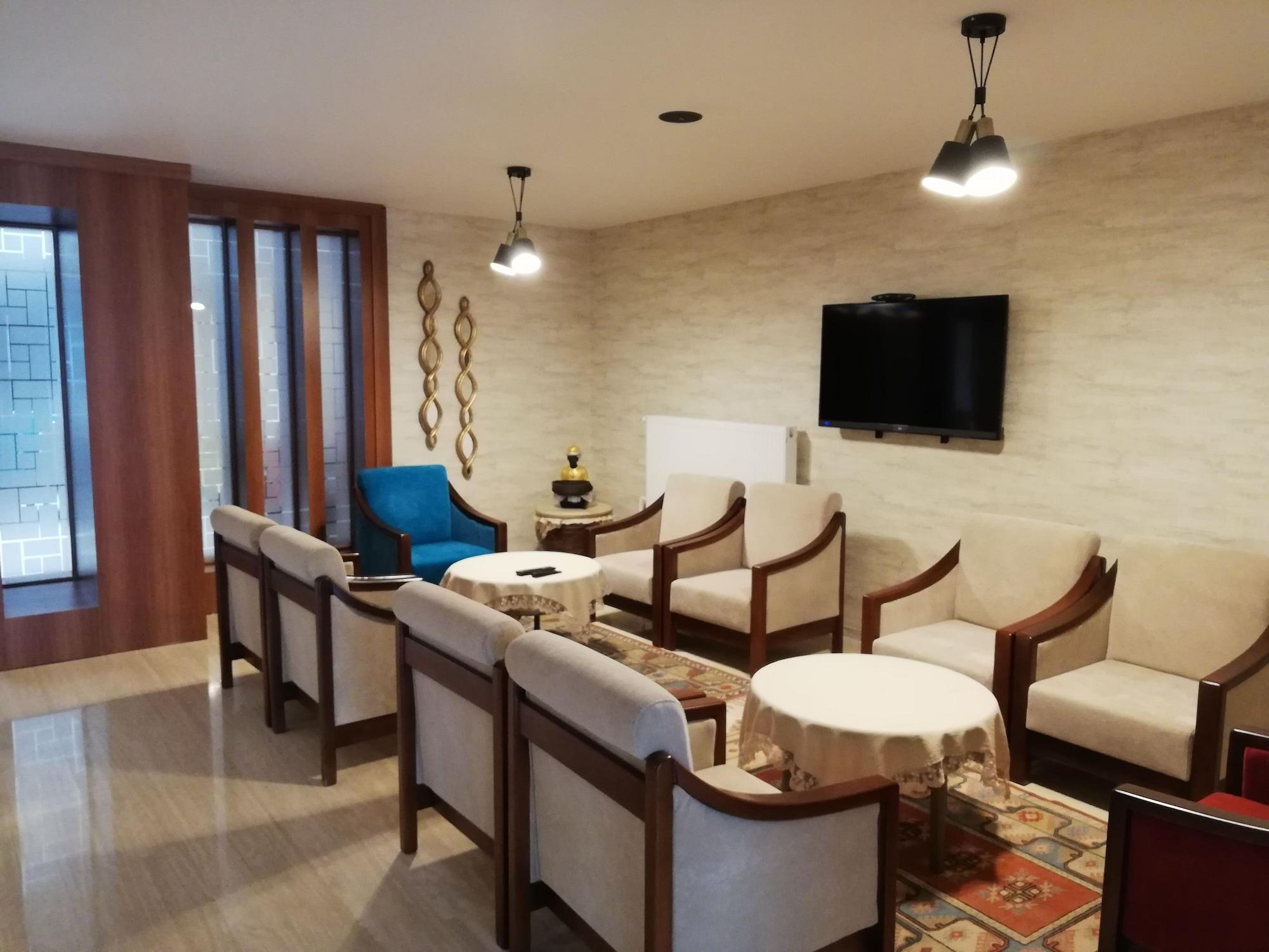 Bar/Salón Piskin Otel