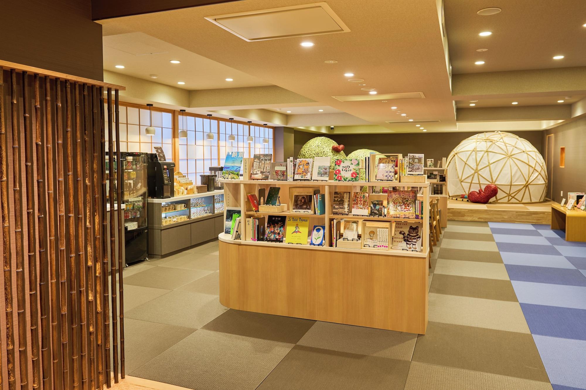 Bar/Salón Hana Beppu