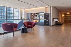 Alquiler Vacacional - 50th Floor 1BR Penthouse with Stunning Views, Luxury Living.