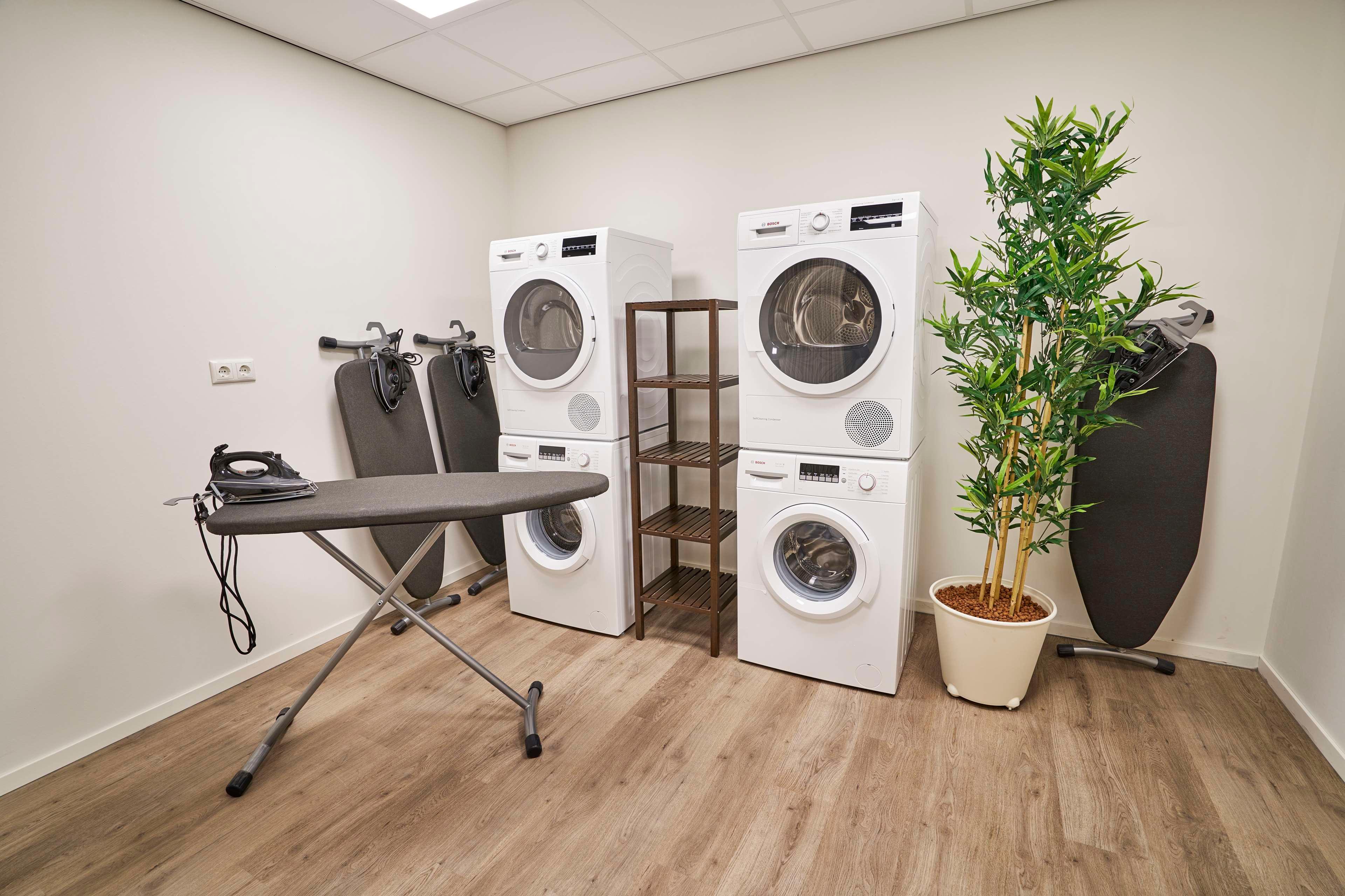 Vista Exterior Amrâth Apart Hotel Schiphol Badhoevedorp