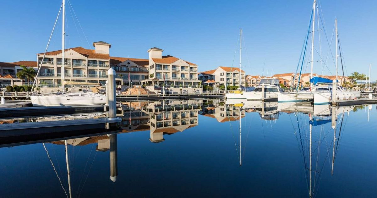 Ramada Hotel Hope Harbour, Hope Island Best Day