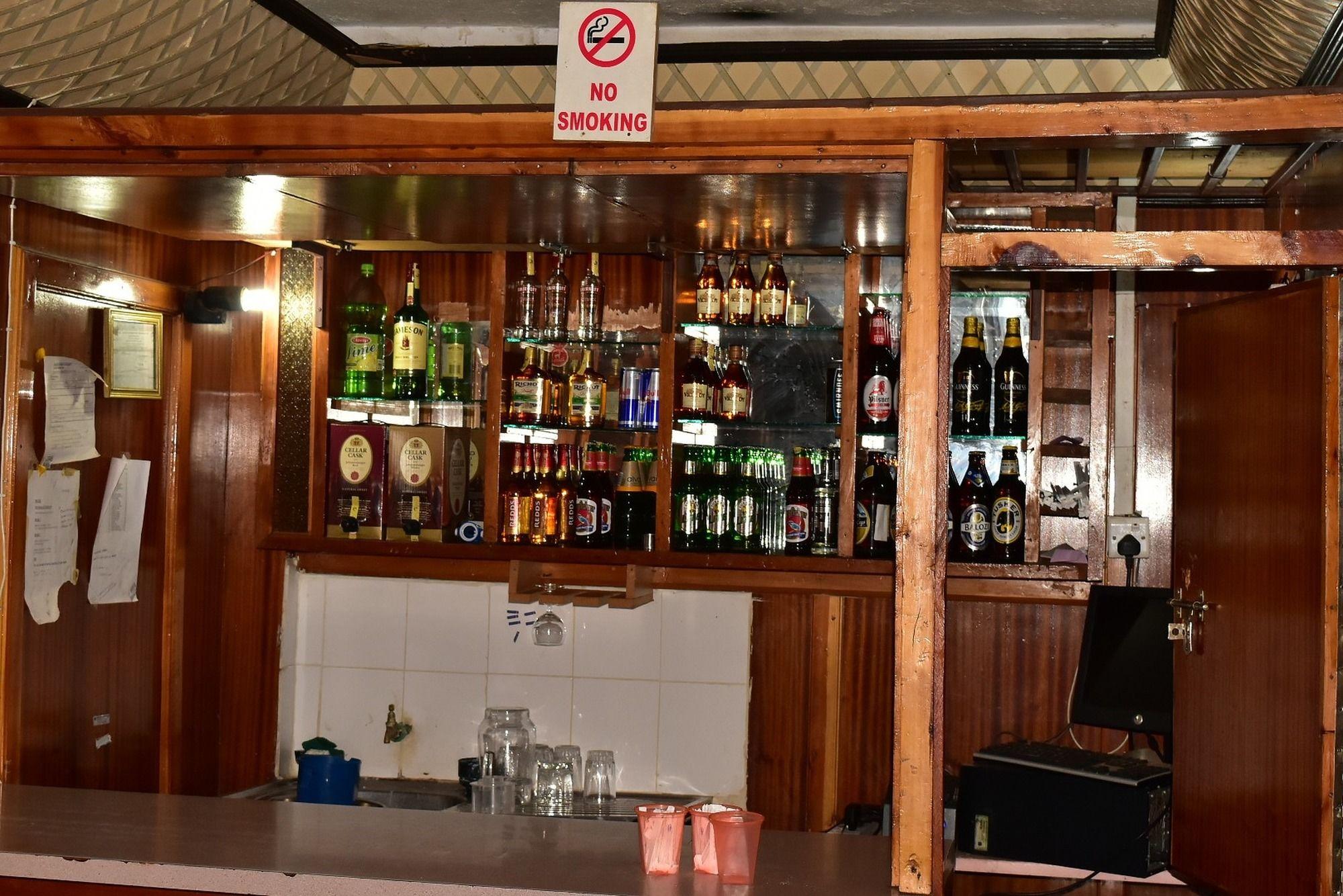Bar/Salón Ibis Hotel Nyeri