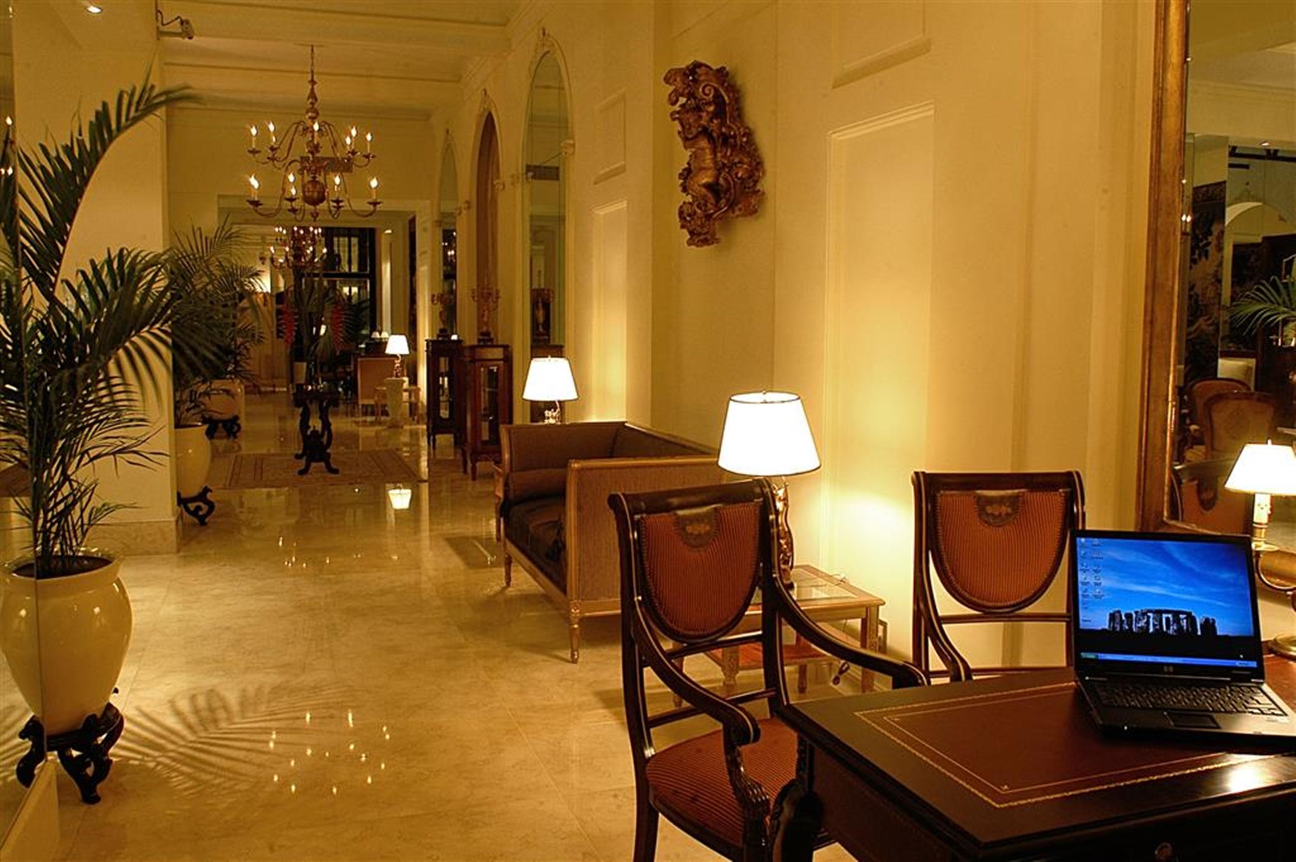 Vista Lobby Melia Recoleta Plaza