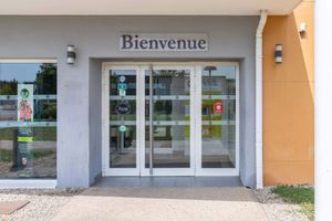 Alojamiento - B&B HOTEL Lyon Eurexpo Chassieu