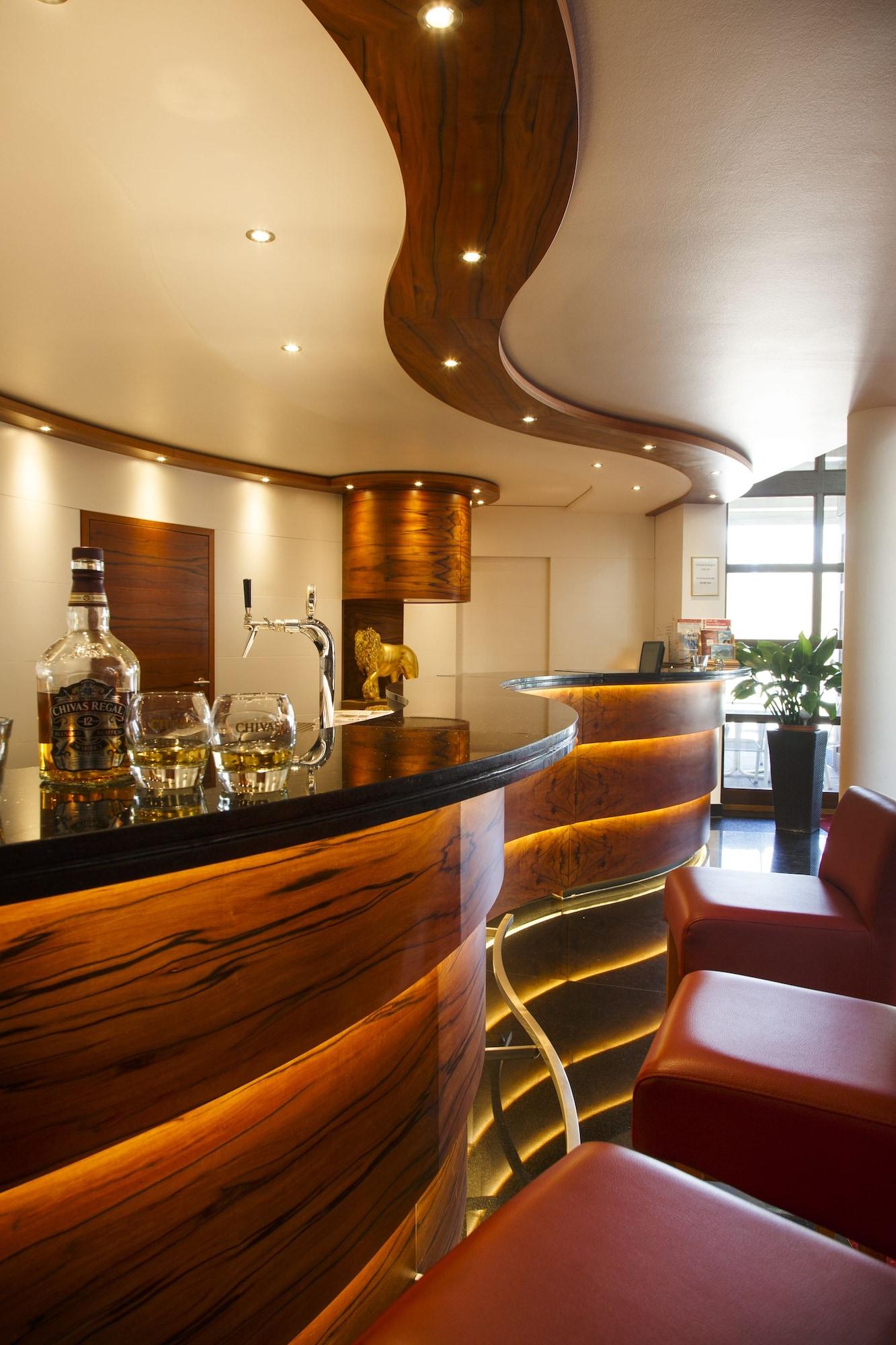 Bar/Salón Hotel Schwärs Löwen Freiburg