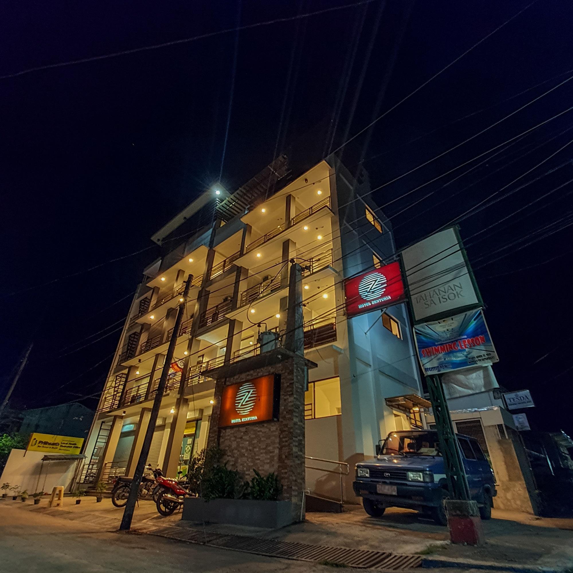 Vista Exterior Hotel Zenturia