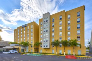 Alojamiento - City Express by Marriott Querétaro Juríca