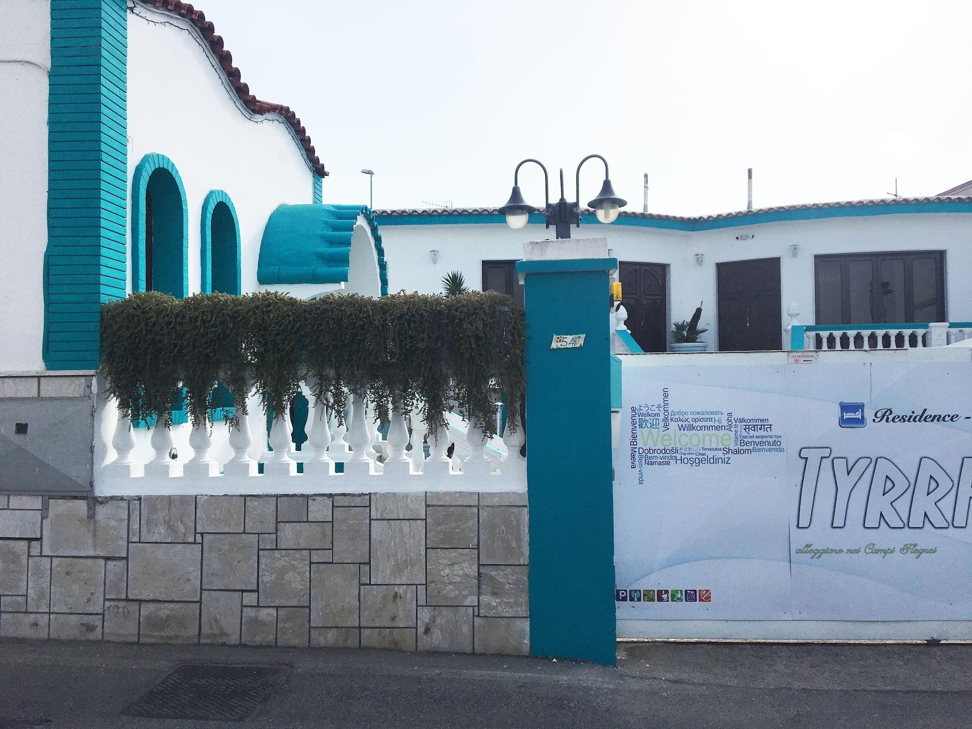 Vista Exterior Tyrrhenum