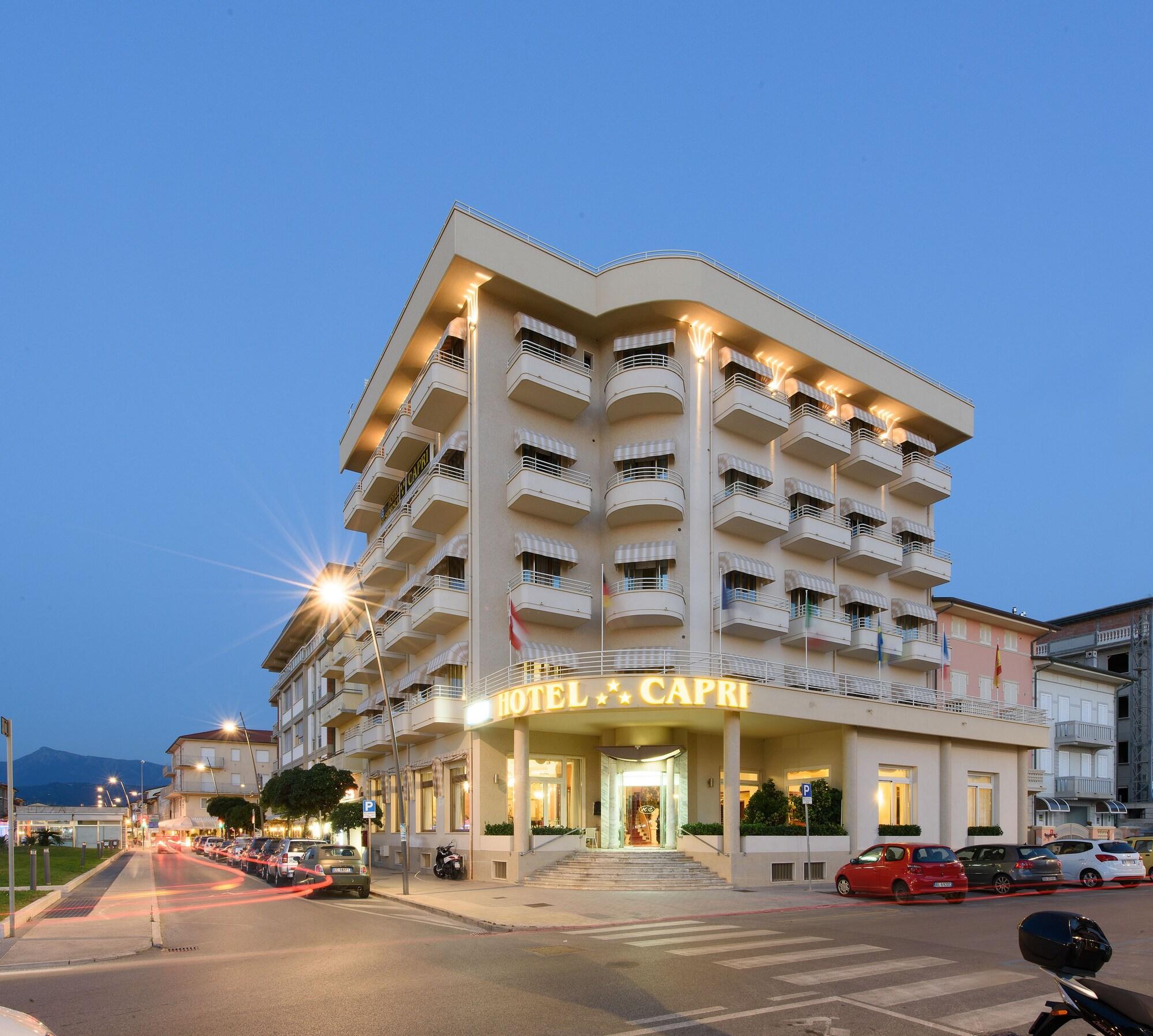 Vista Exterior Hotel Capri & Residence