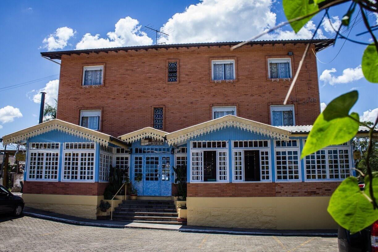 Vista Exterior Hotel Pequenino