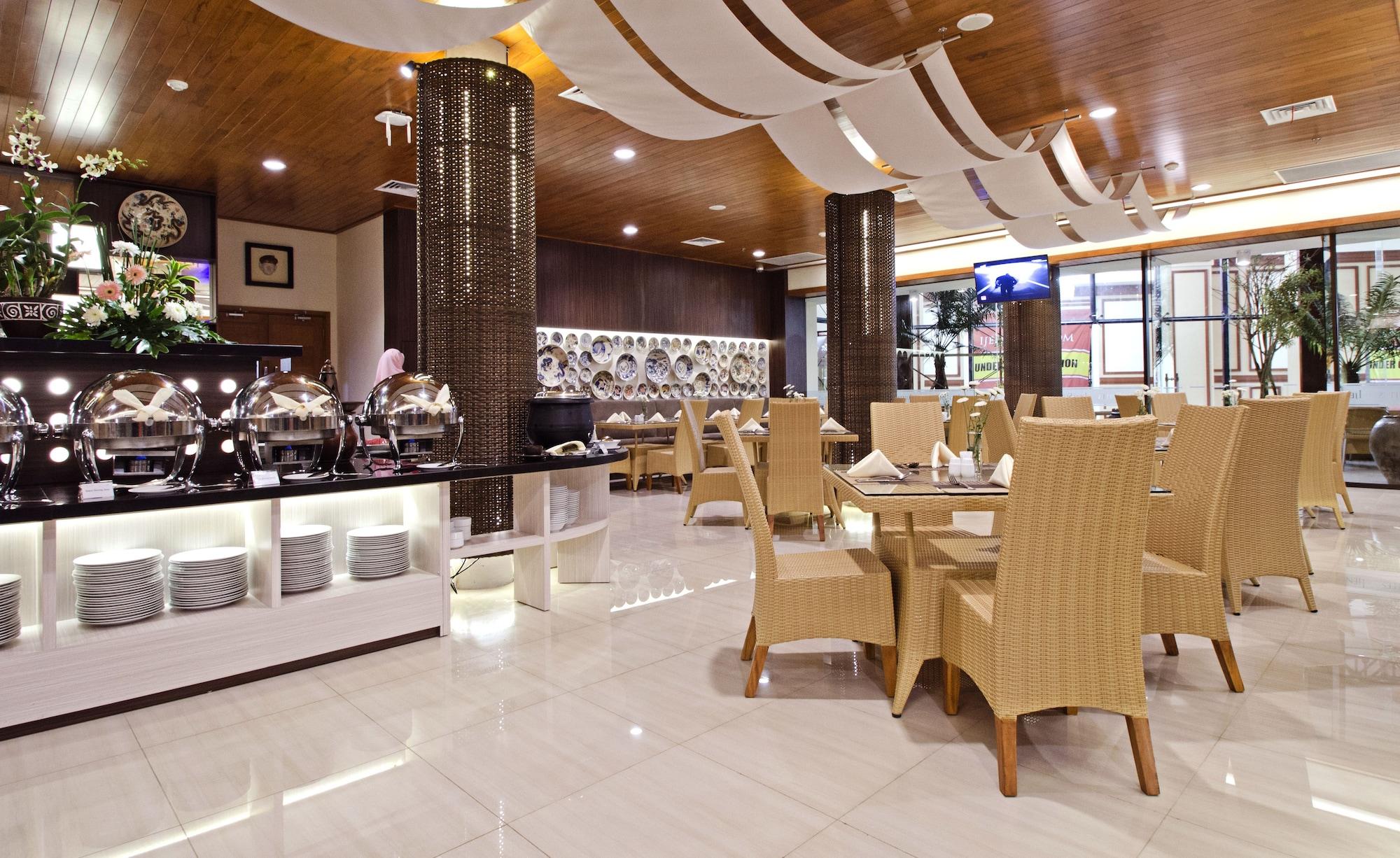 Restaurant Ijen Suites Hotel