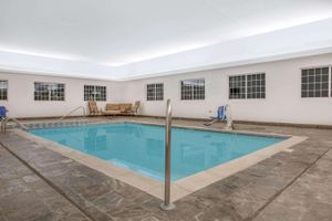 Alojamiento - Super 8 by Wyndham Cedar Falls