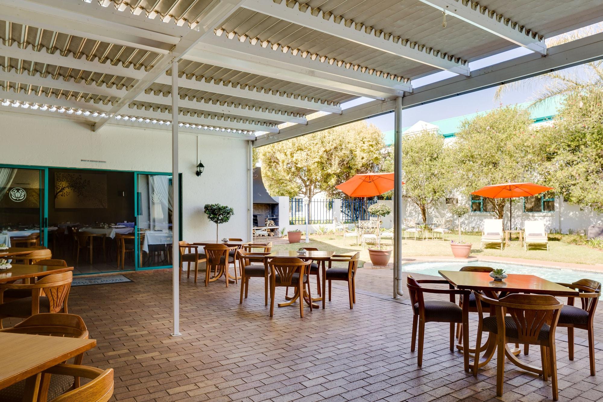 Equipamiento de Habitación Protea Hotel by Marriott Polokwane Landmark