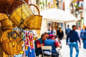 Actividad - Tour de compras por Bari