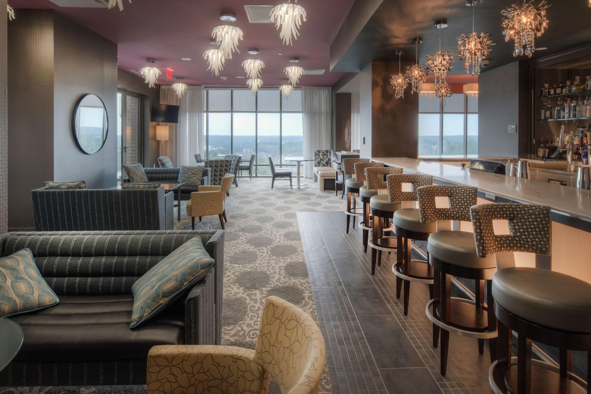 Bar/Salón Residence Inn by Marriott Raleigh Downtown