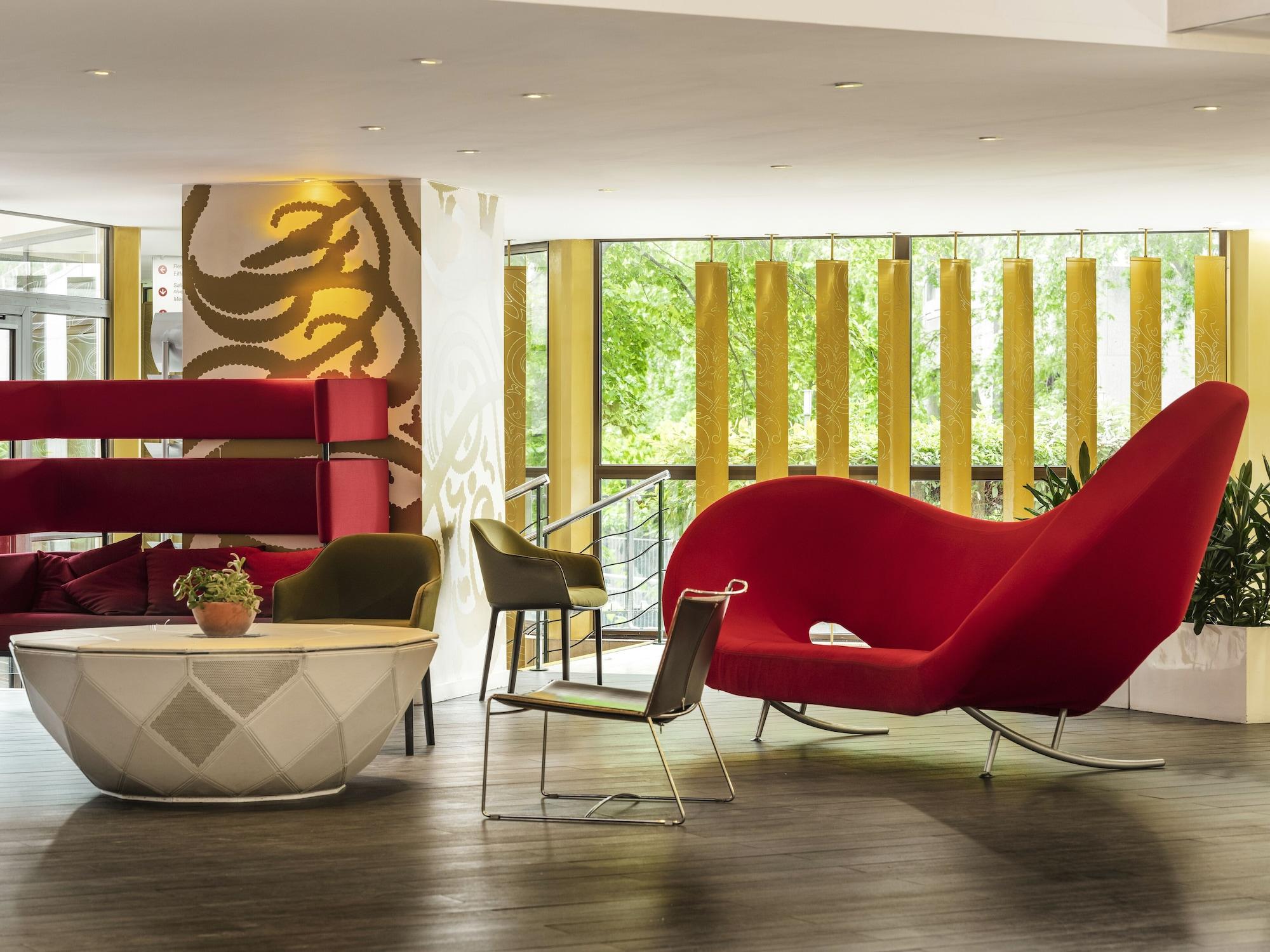 Vista Lobby Mercure Paris Centre Tour Eiffel