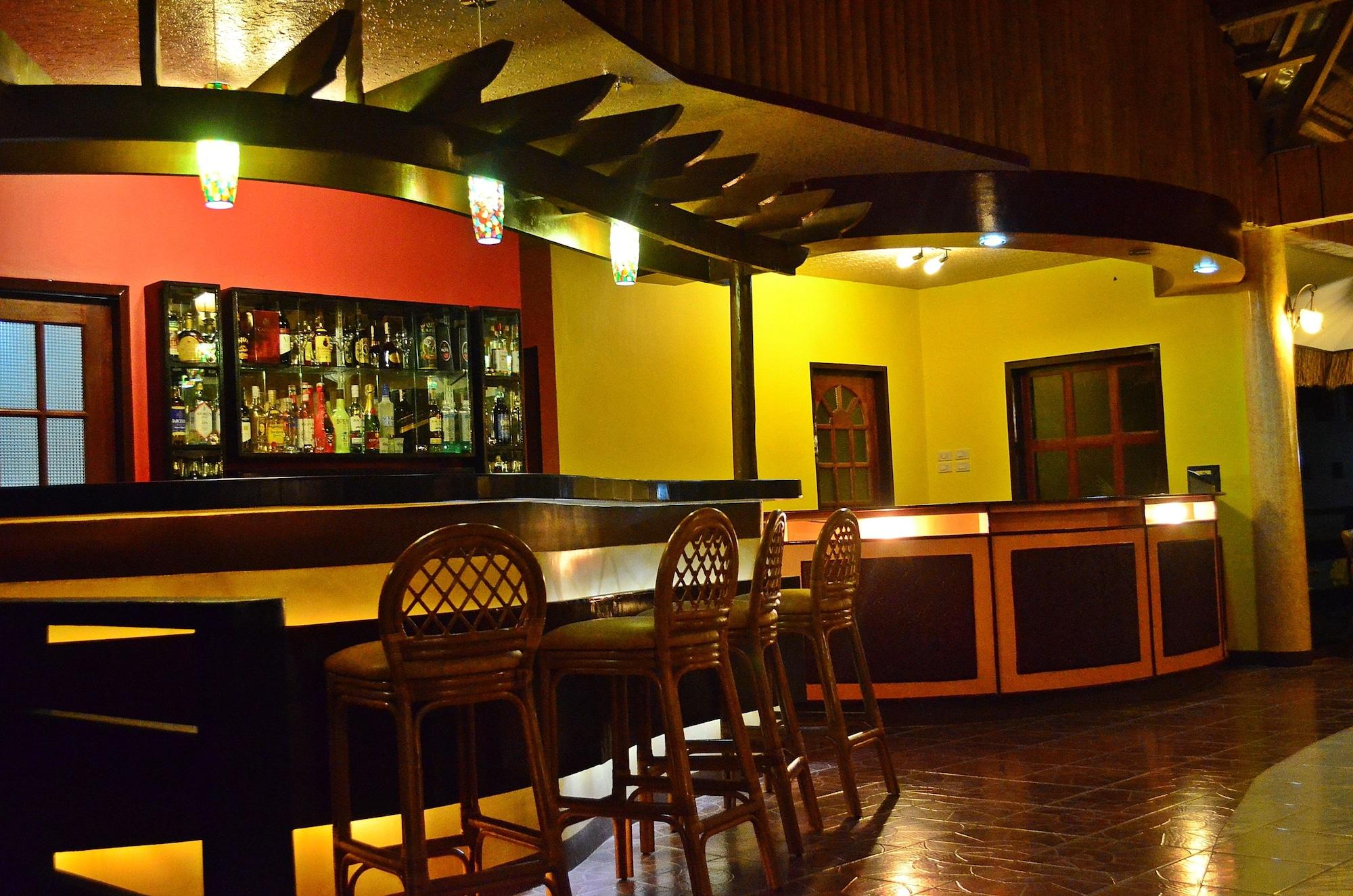 Bar/Salón Veraneante Resort