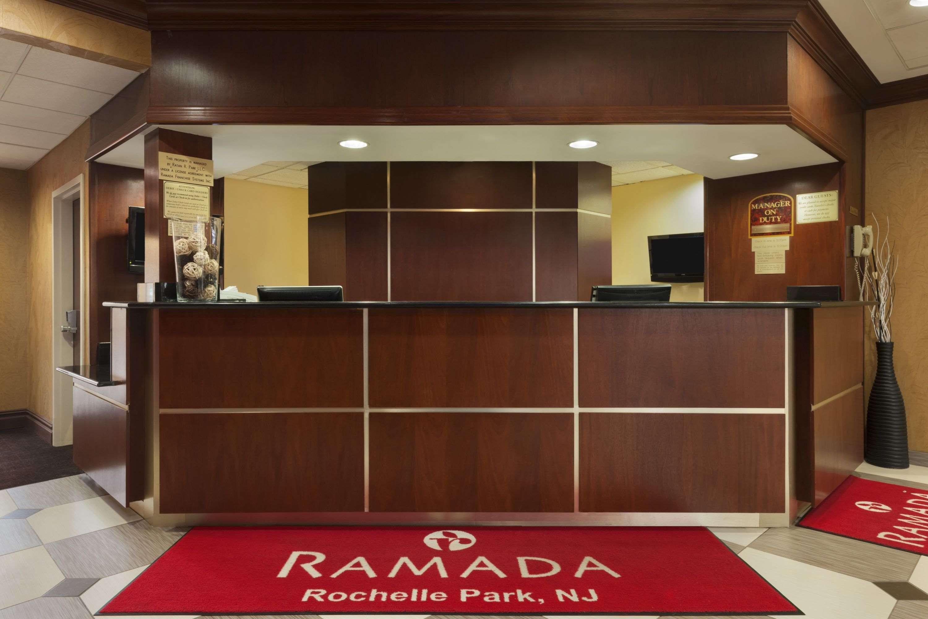 Vista Lobby Ramada by Wyndham Rochelle Park Near Paramus