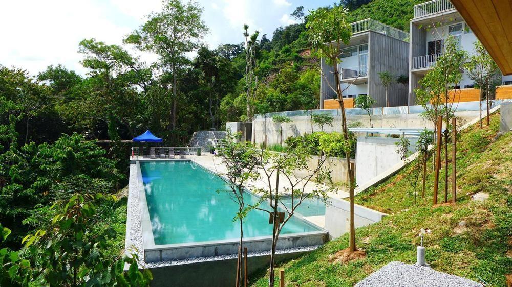 Varios Belum Rainforest Resort