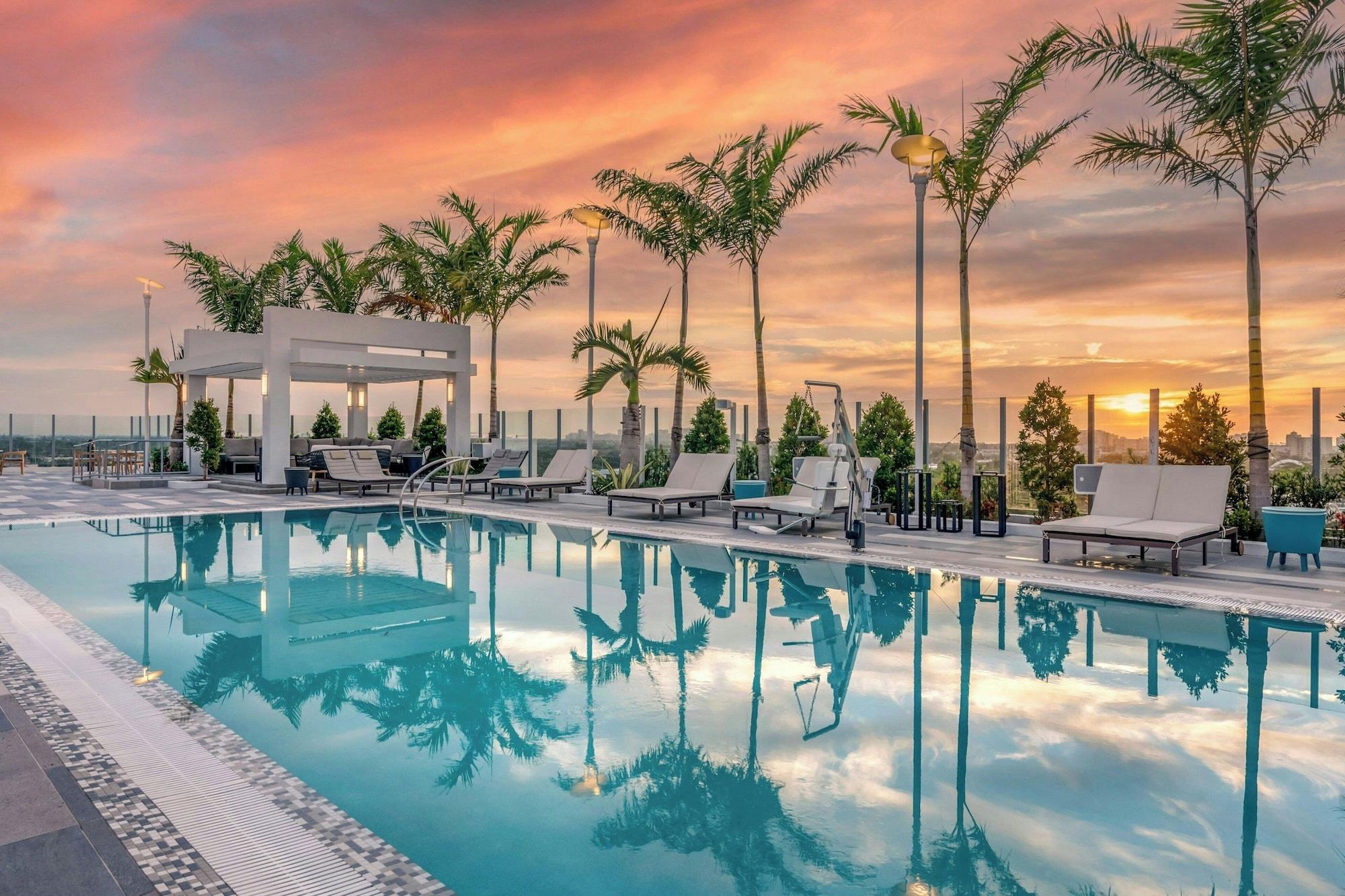Vista Piscina Courtyard by Marriott Fort Lauderdale Downtown