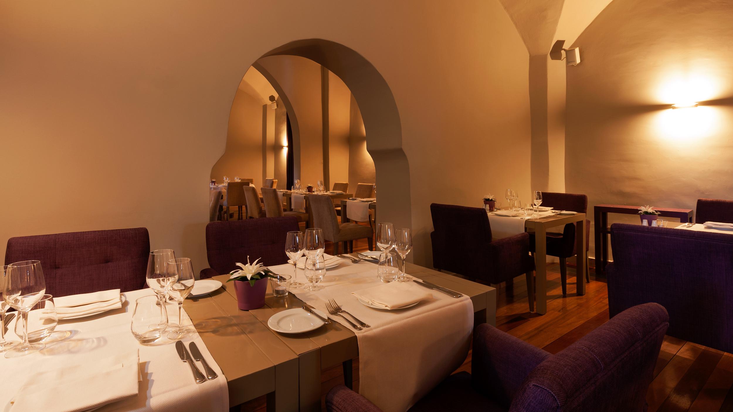 Restaurant M'AR De AR Aqueduto