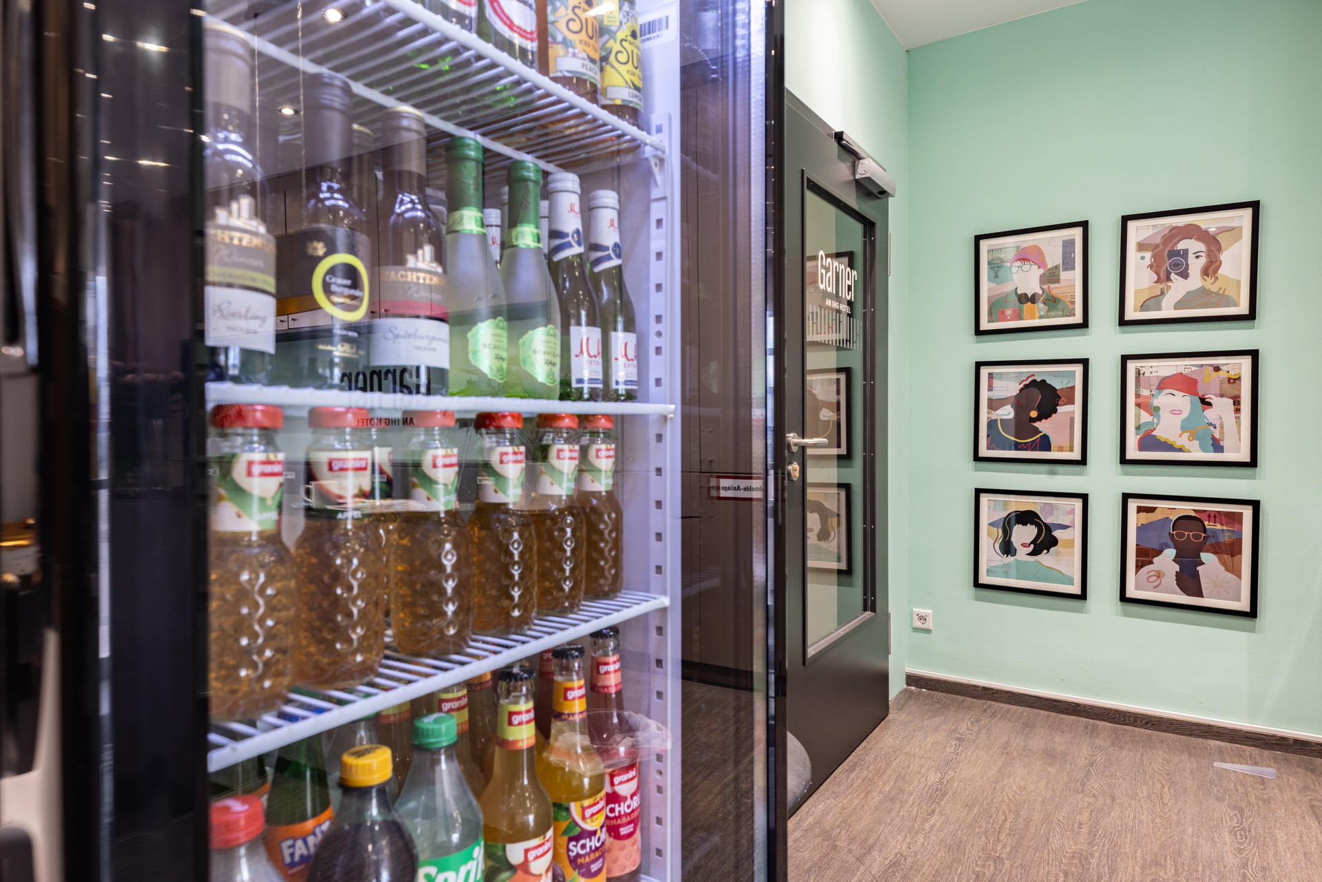 Vista Lobby Garner Hotel Friedrichshafen by IHG