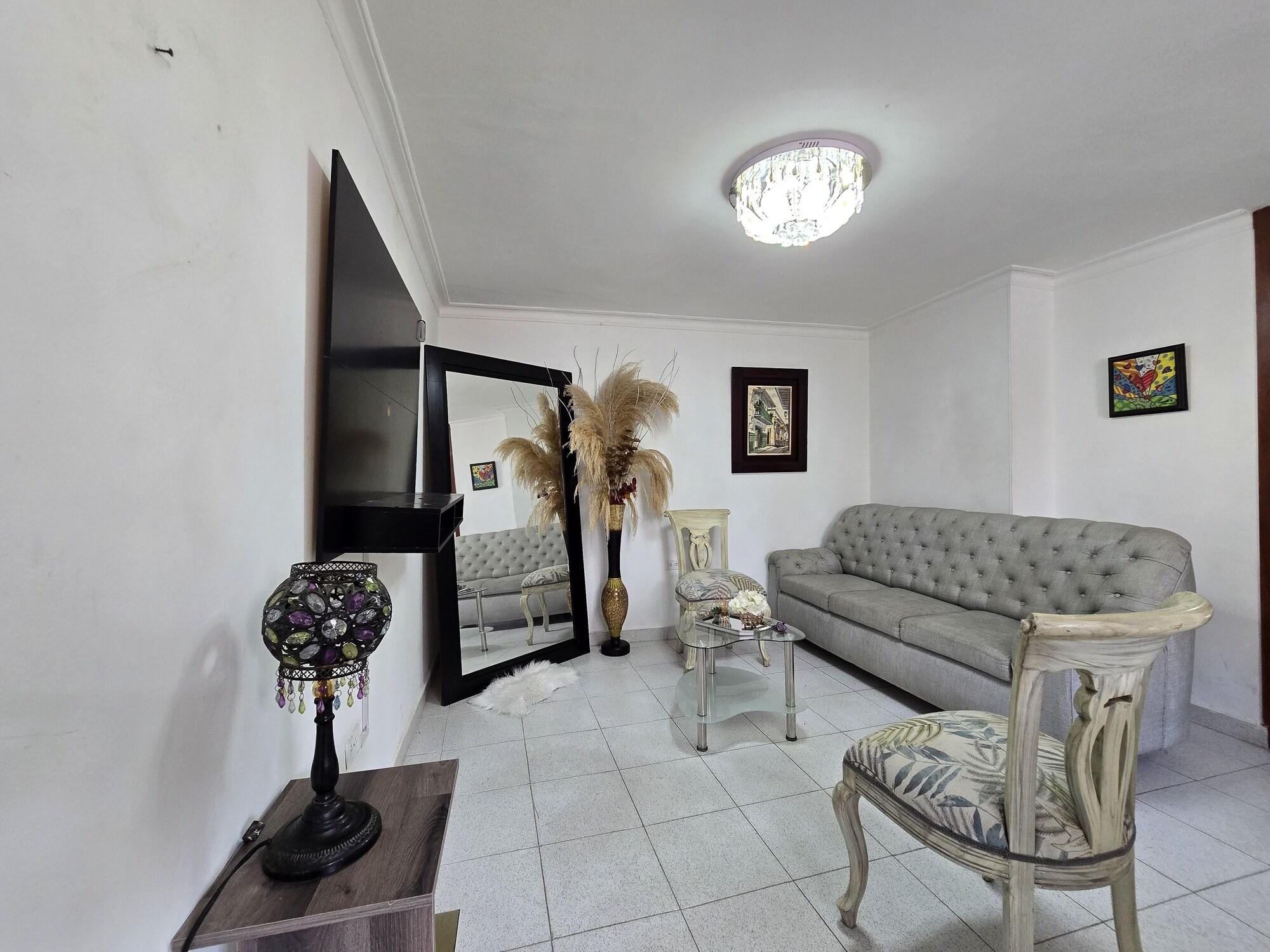 Comodidades del Alojamiento Apartamento Suri Salcedo