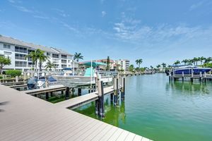 Alquiler Vacacional - Waterfront Marco Island Condo < 1/4 Mi to Beach!