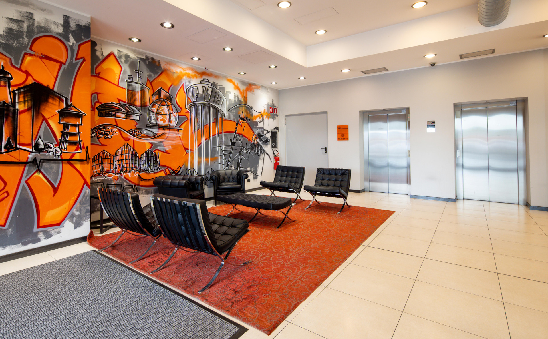 Vista Lobby Best Western Falck Village Hotel