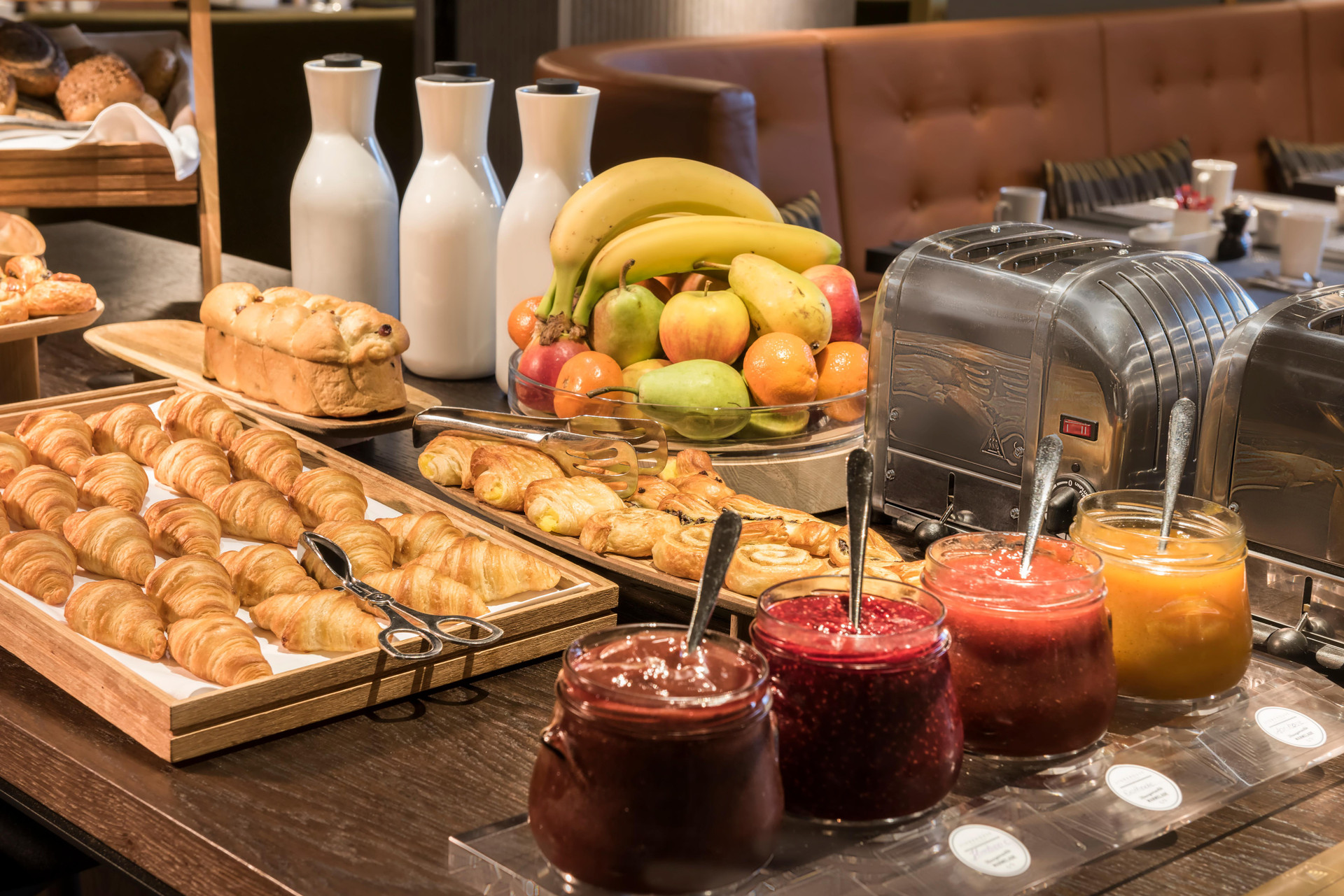 Restaurant Adina Apartment Hotel Hamburg Speicherstadt