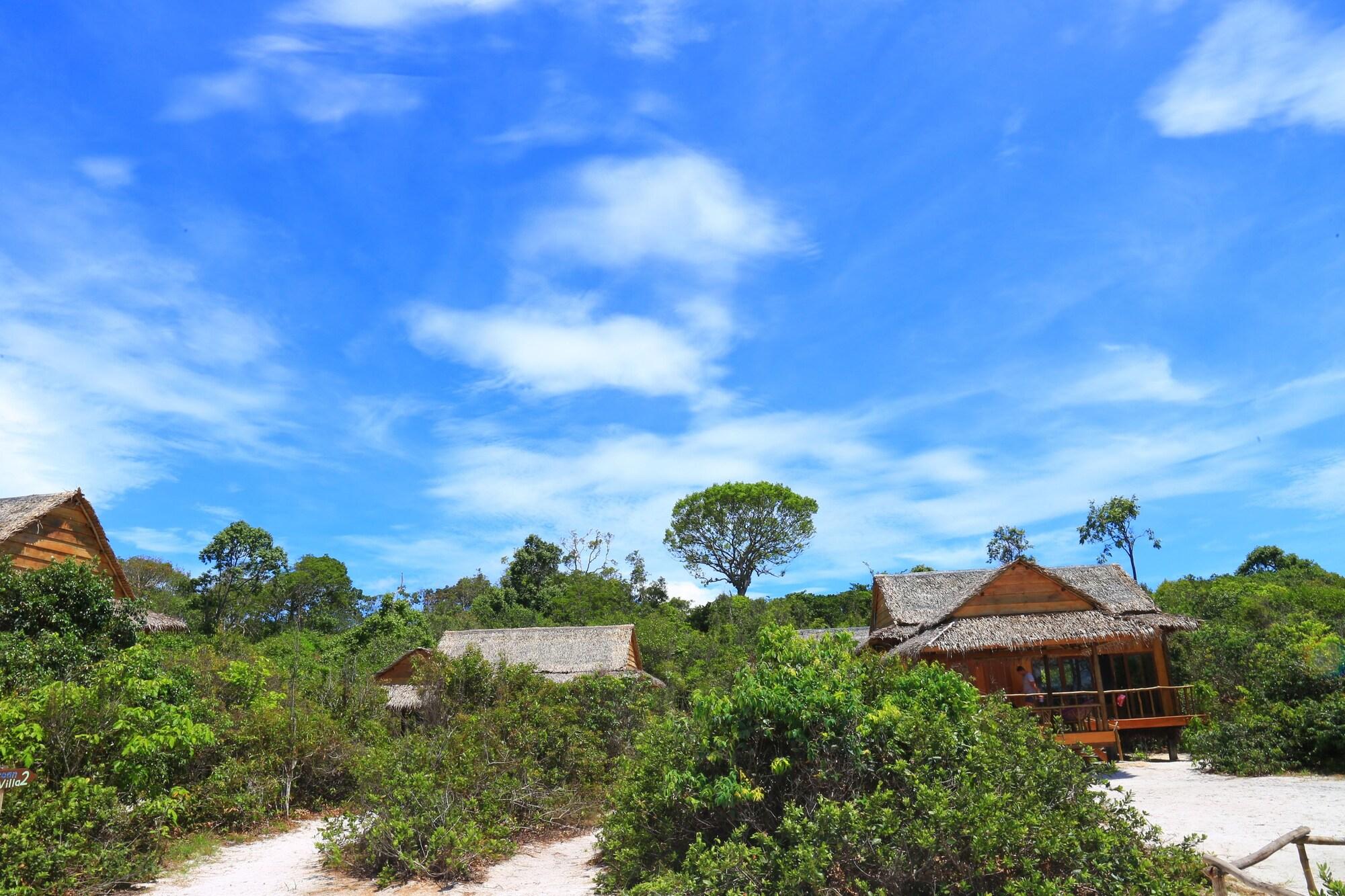 Vista Exterior Royal Retreat Resort