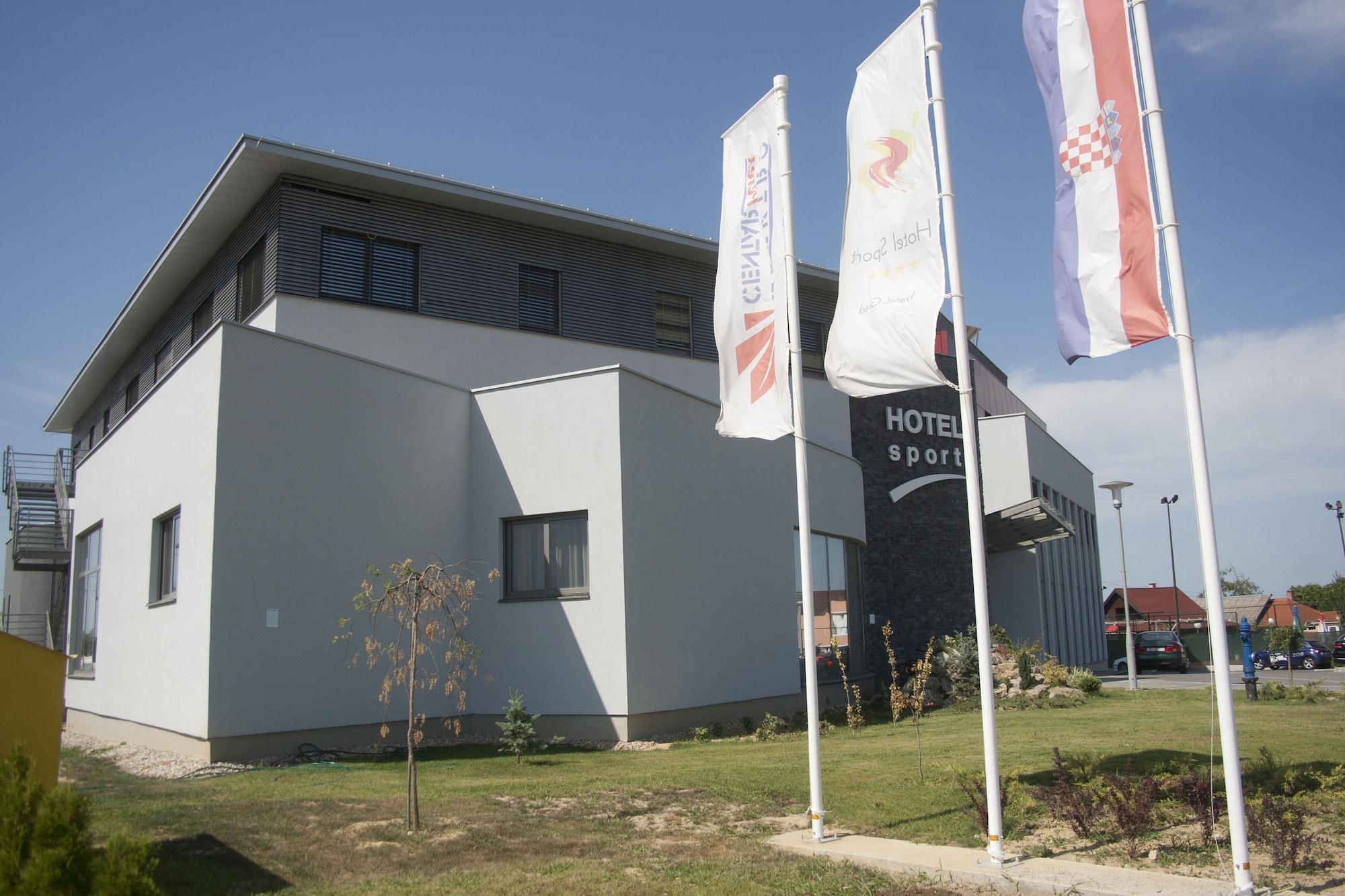 Vista Exterior Hotel Sport