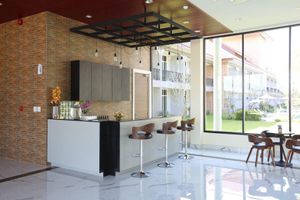 Alojamiento - Southern Airport Hotel