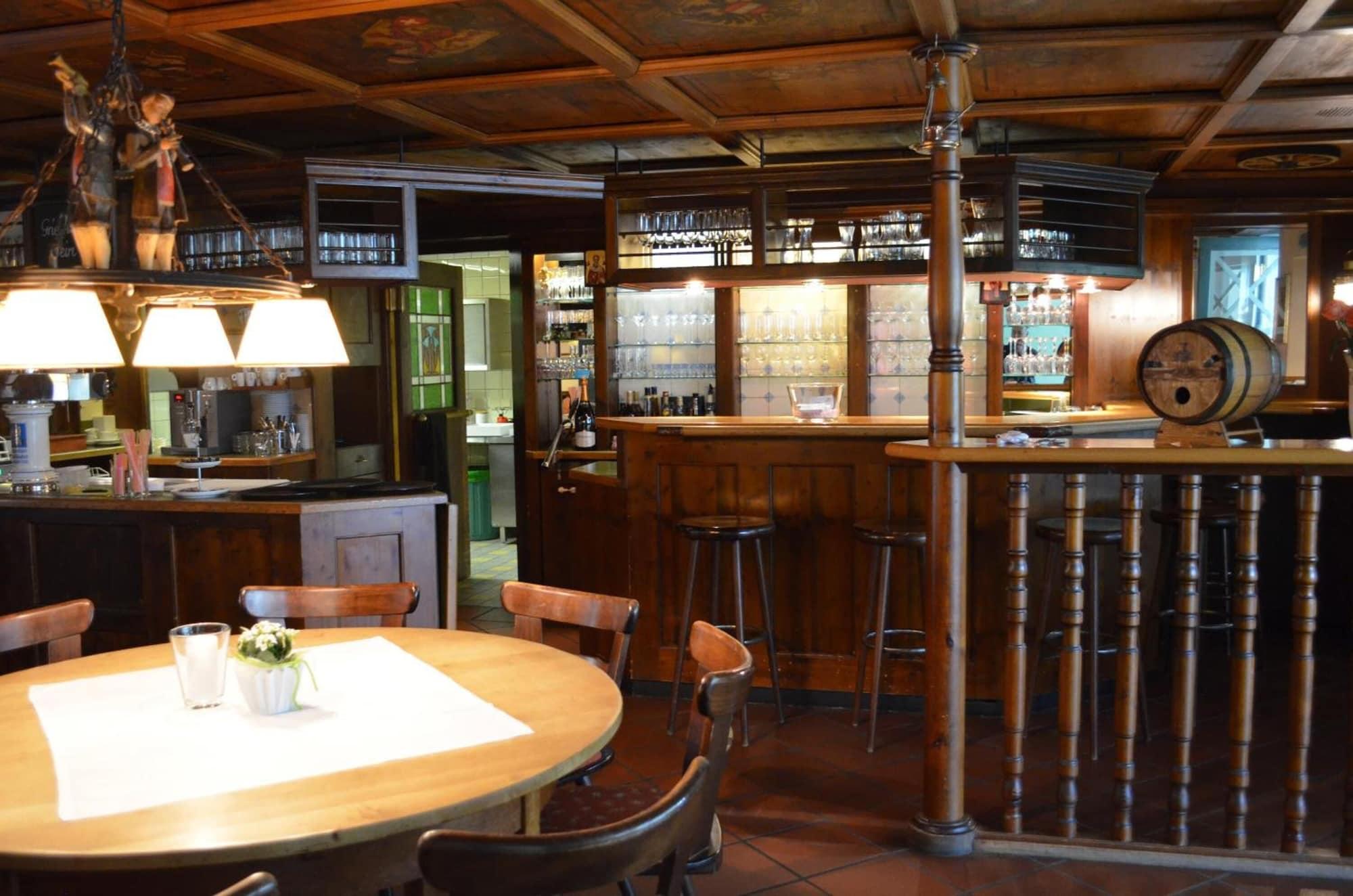 Bar/Salón Hotel Alte Post