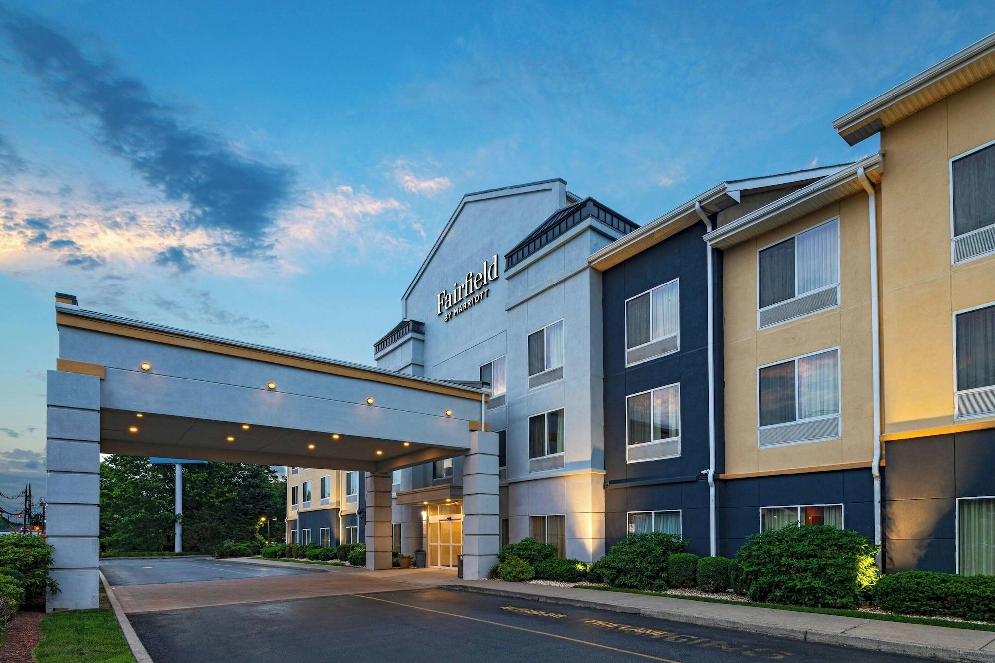 Vista Exterior Fairfield Inn & Suites by Marriott Edison-South Plainfield