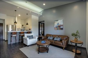 Alojamiento - Sip a margarita poolside ️