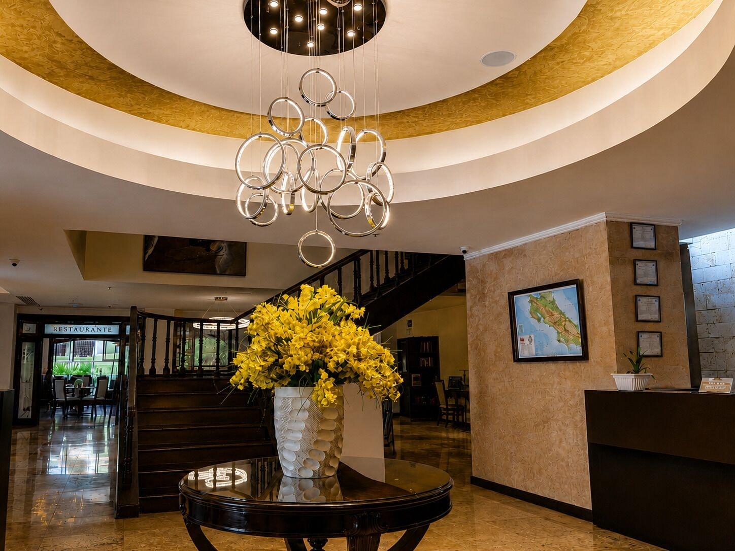 Vista do lobby Taormina Hotel and Casino