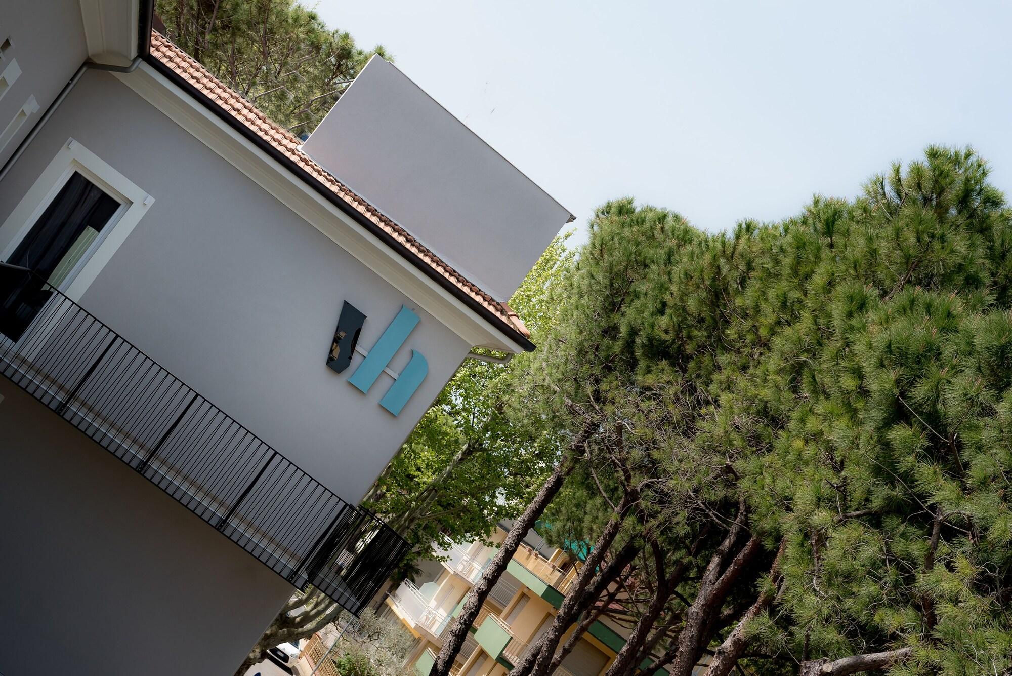 Vista Exterior Hotel Vagabond