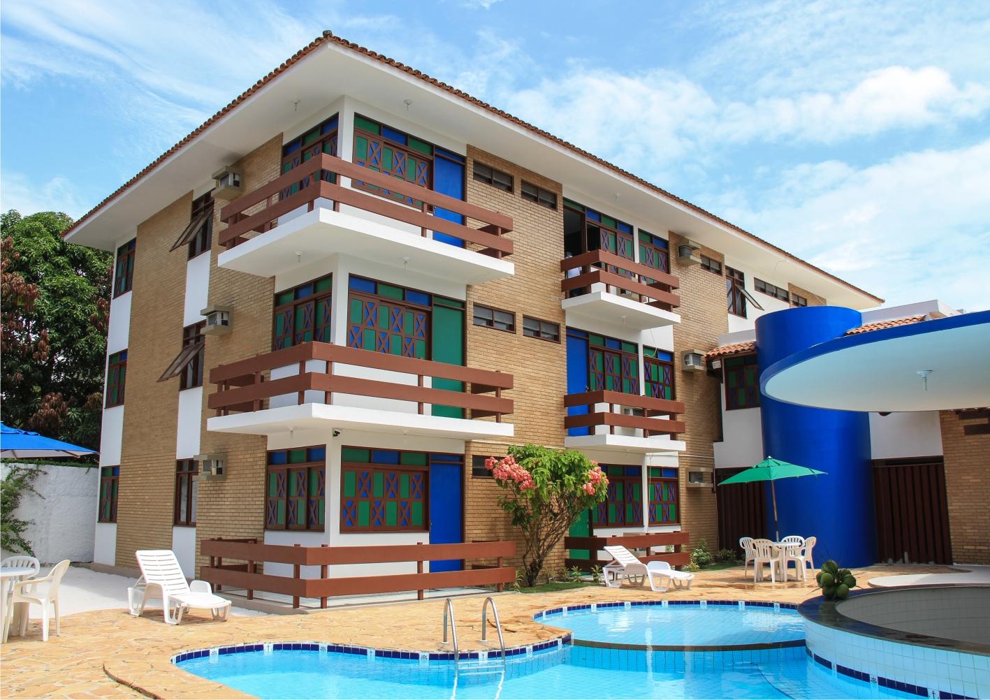 Vista Exterior Hotel Rio Mar